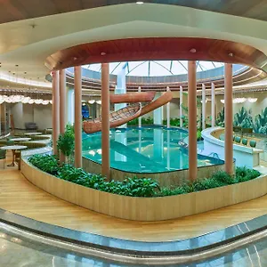 0484 Aero Lounge-terminal 2 Cochin Airport **** Nedumbassery