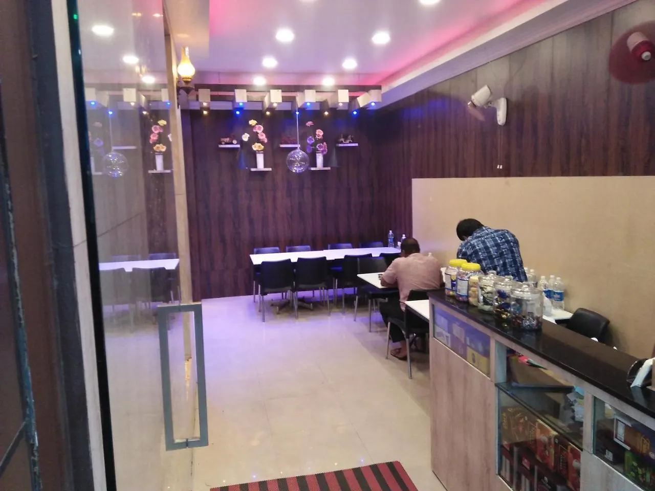 Sapphire Inn Nedumbassery India