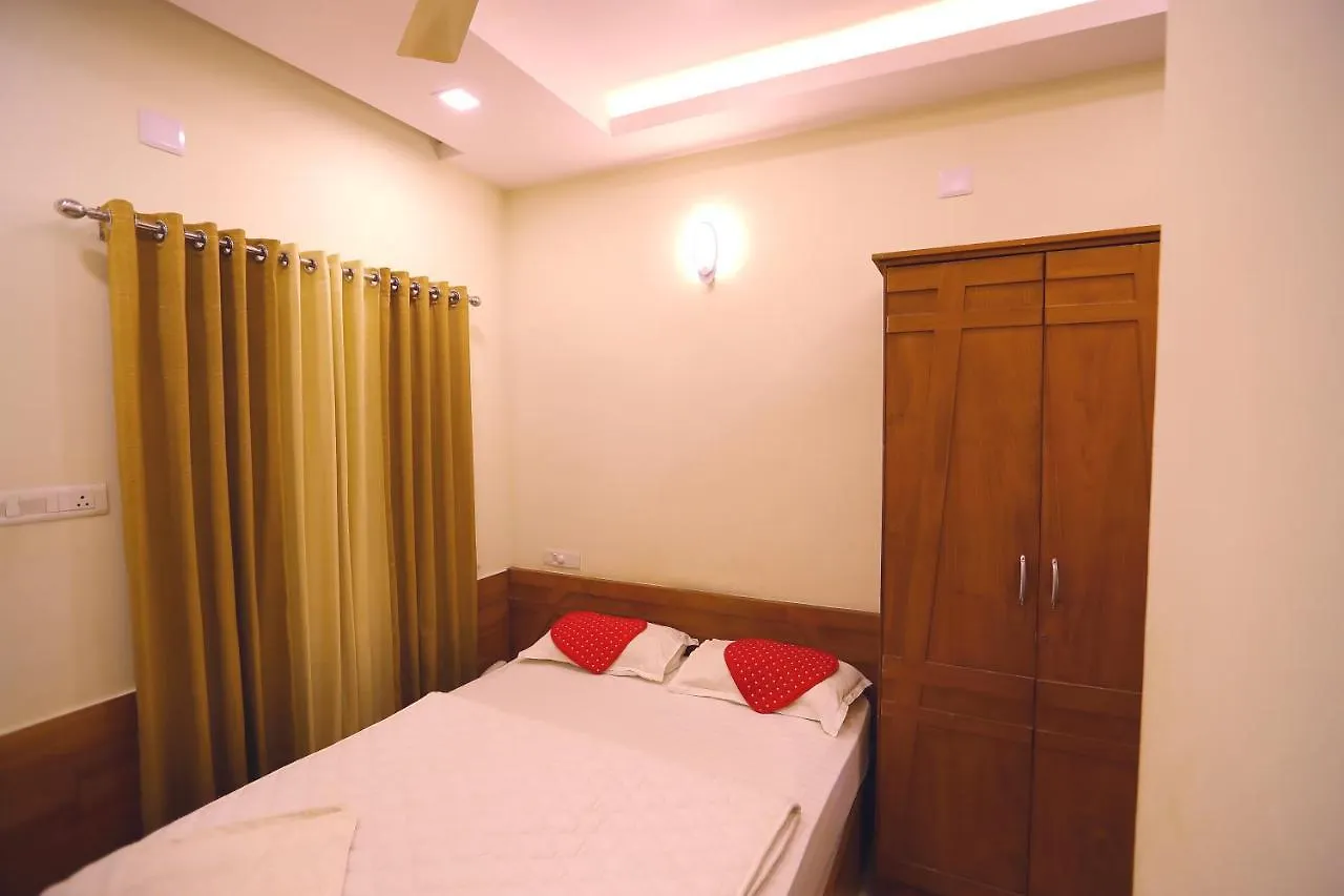 Sapphire Inn Nedumbassery Hotel